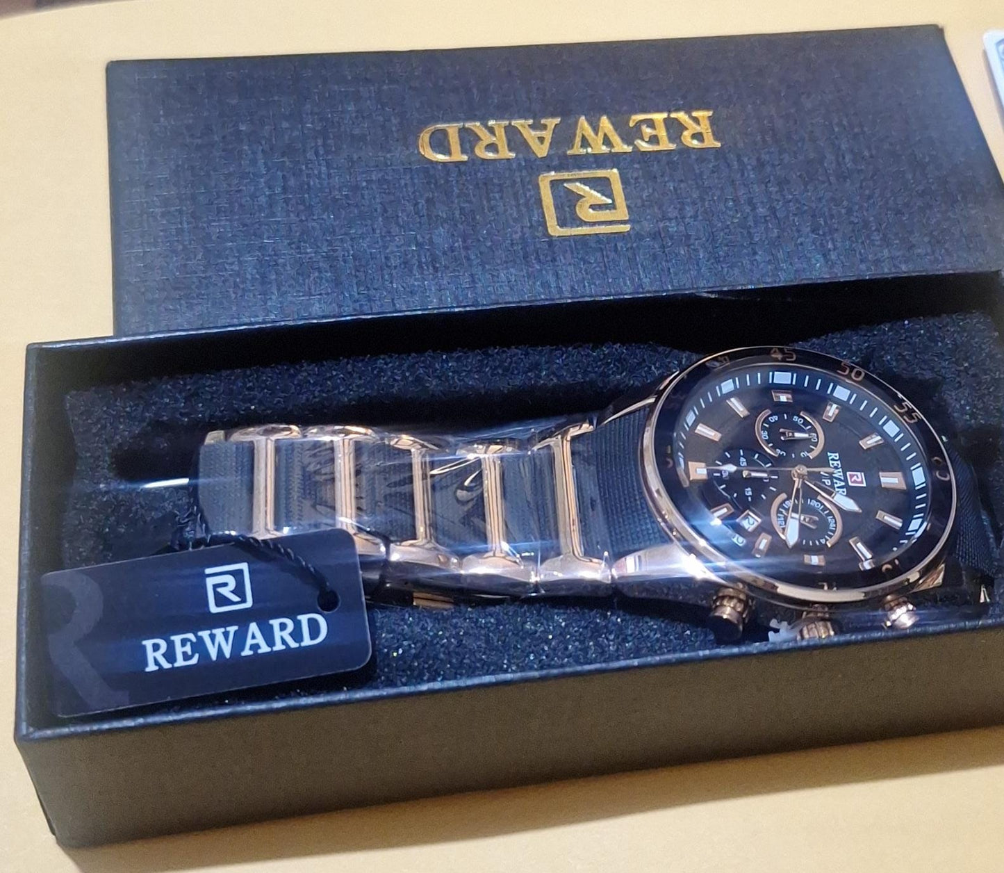 Reloj Analogo Reward para Caballero