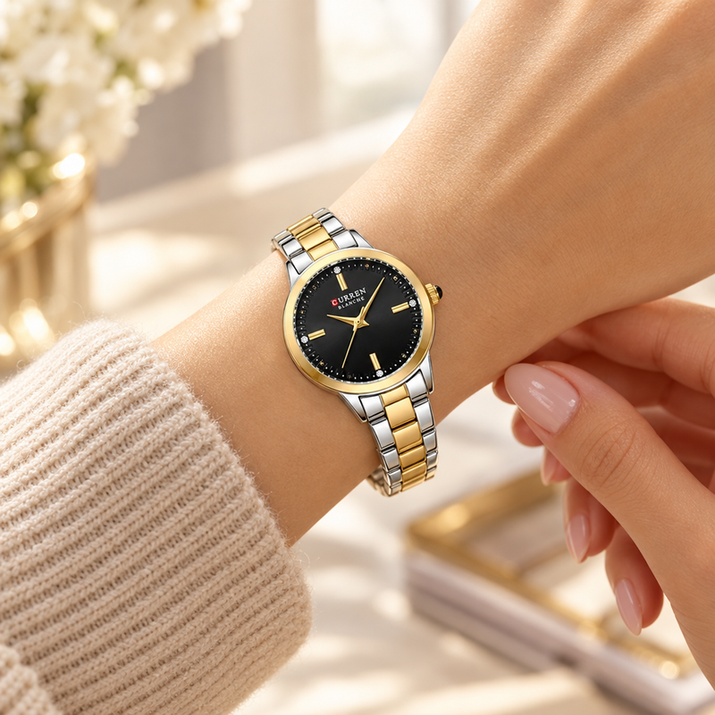 Reloj CURREN 9094 puesto en la muñeca